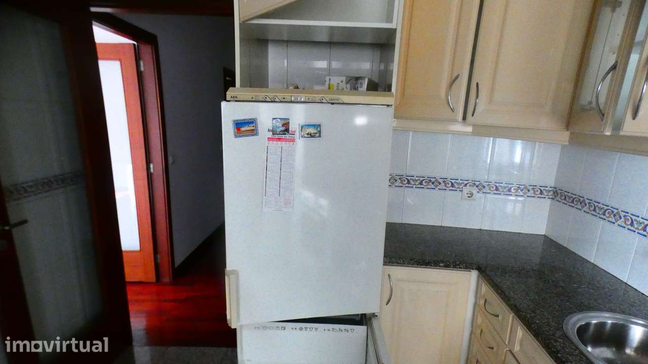Apartamento T2 Moreira-Maia - Grande imagem: 4/13