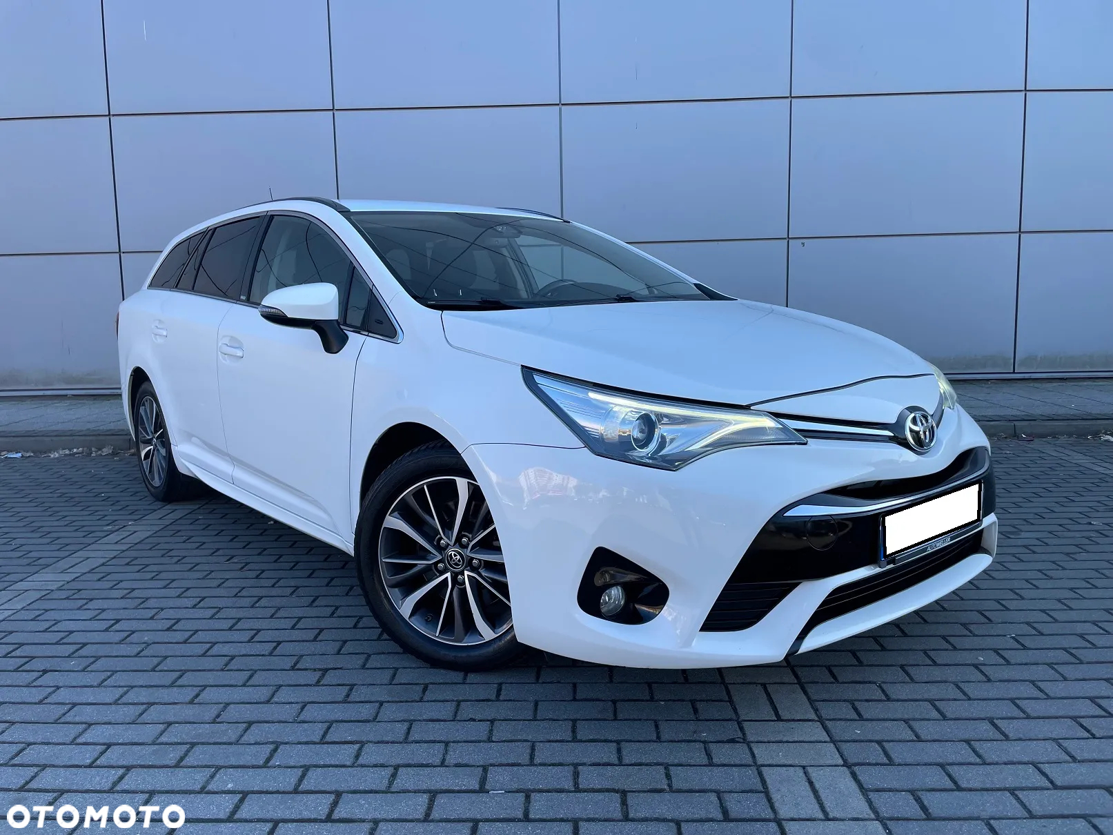 Toyota Avensis 2.0 D-4D Prestige - 5