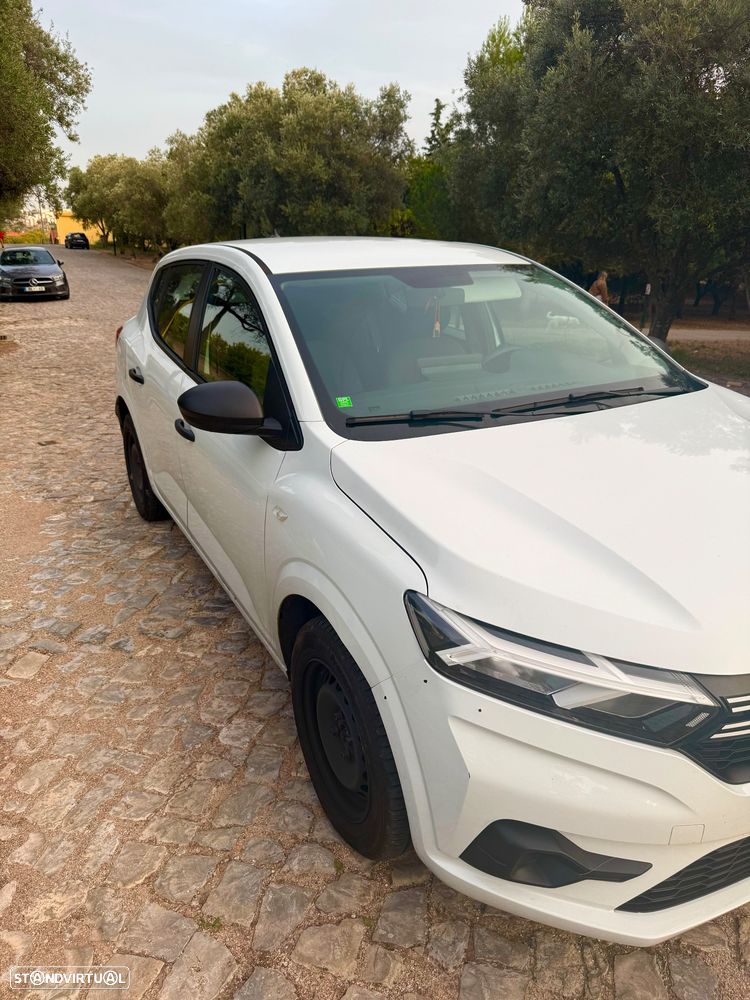 Dacia Sandero - 4