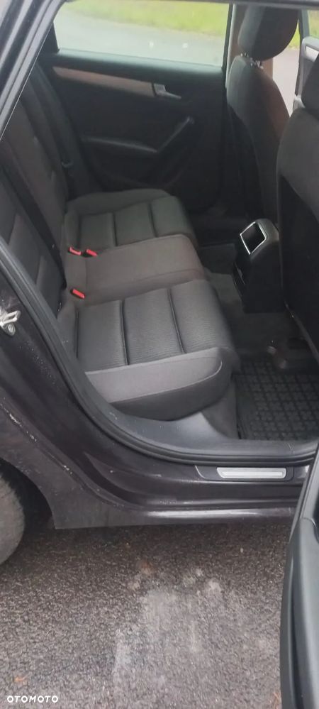 Audi A4 Avant 2.0 TDI - 15