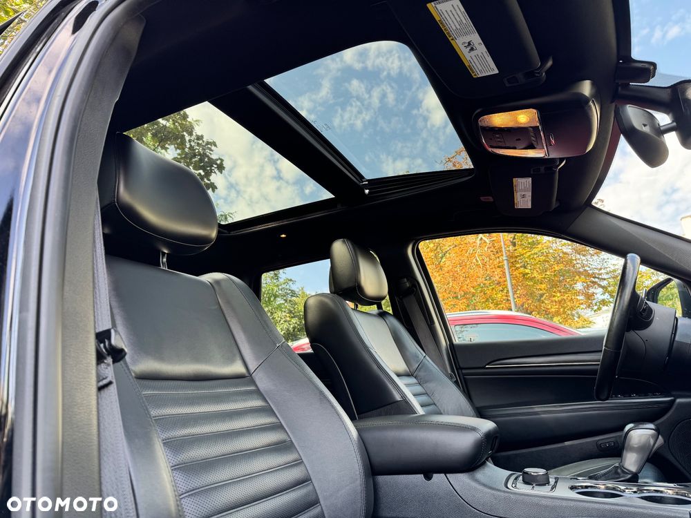 Jeep Grand Cherokee - 10