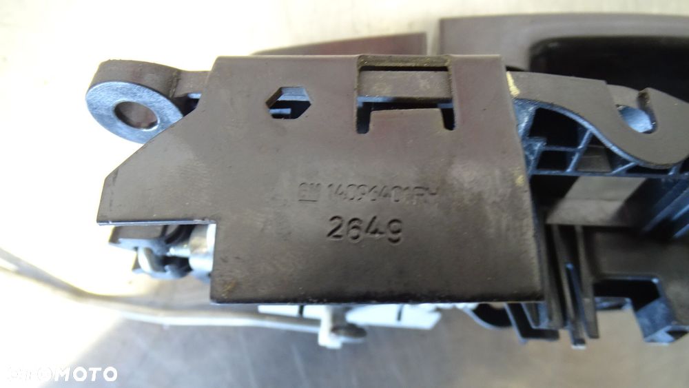 KLAMKA PRAWA TYLNA ZEWNĘTRZNA OPEL ASTRA J 1.7CDTI - 4