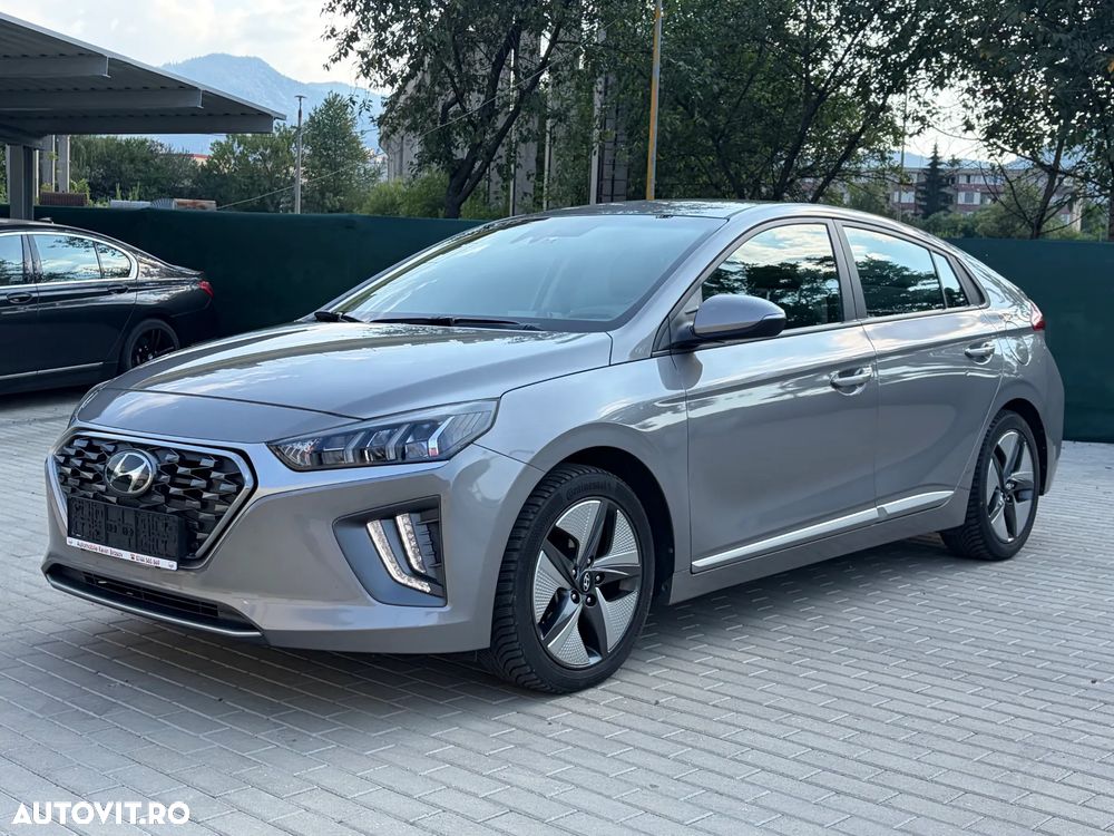 Hyundai IONIQ - 9