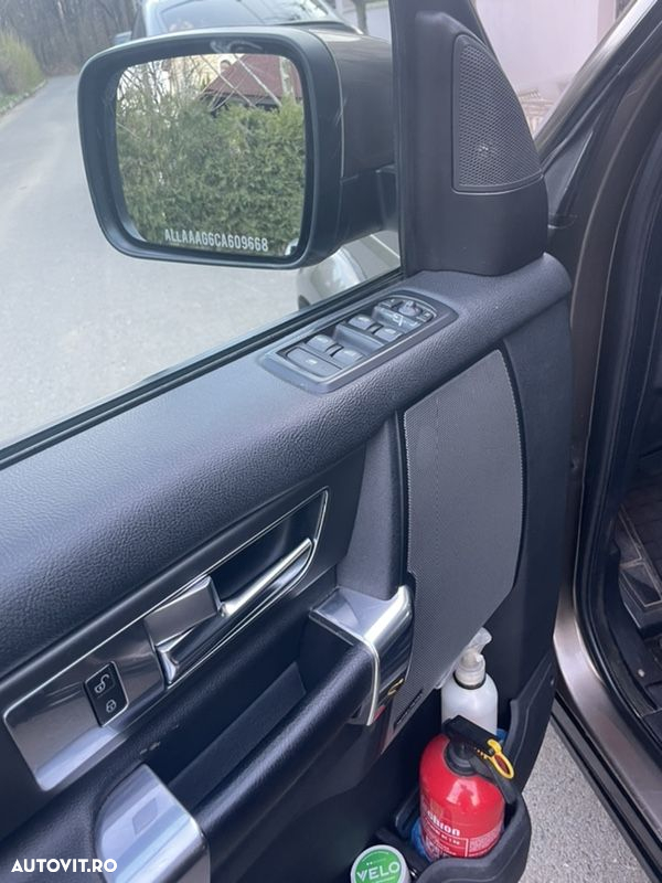 Land Rover Discovery - 7