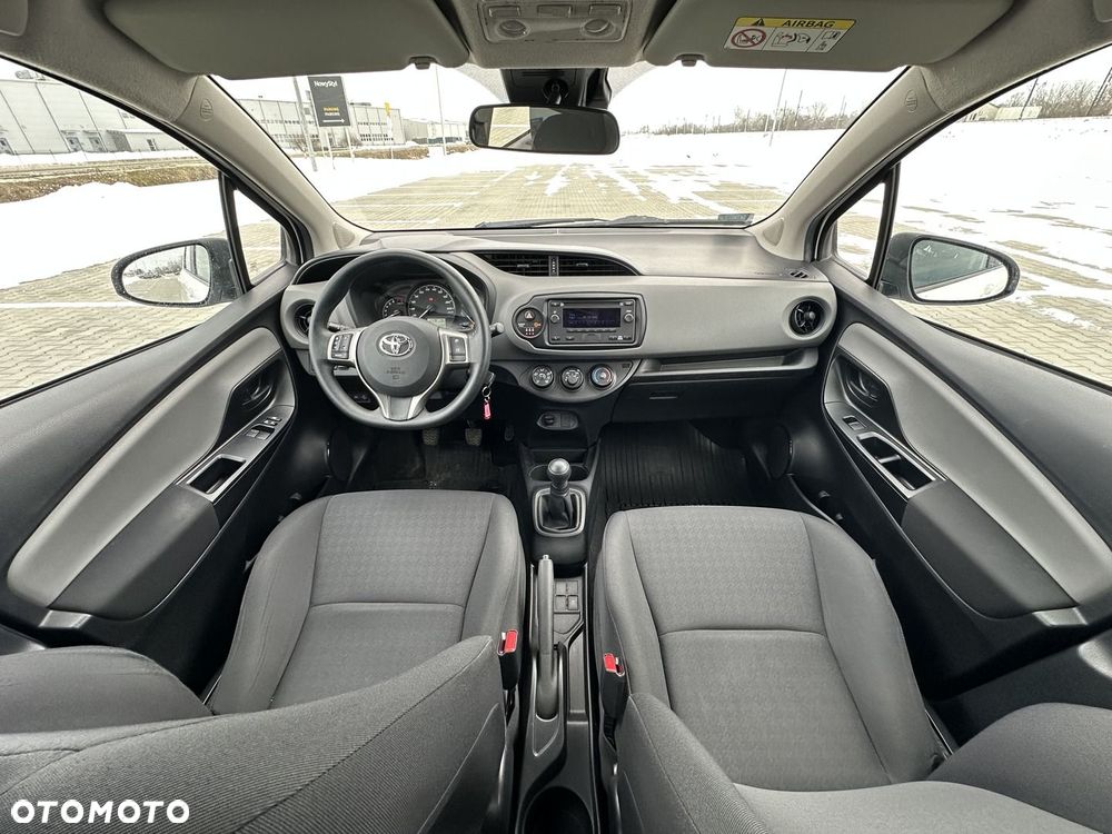 Toyota Yaris - 15