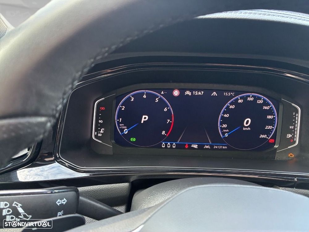 VW T-Roc 1.5 TSI R-Line DSG - 19