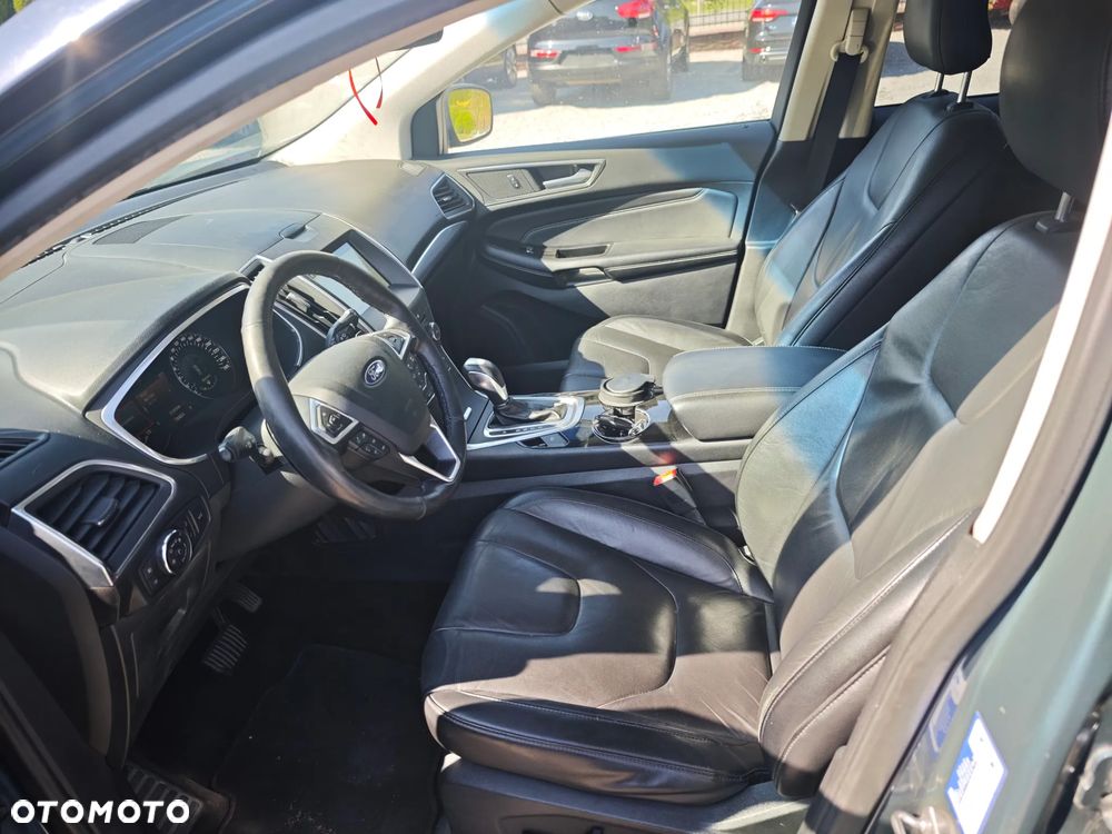 Ford Edge 2.0 TDCi Bi-Turbo 4x4 Titanium - 18