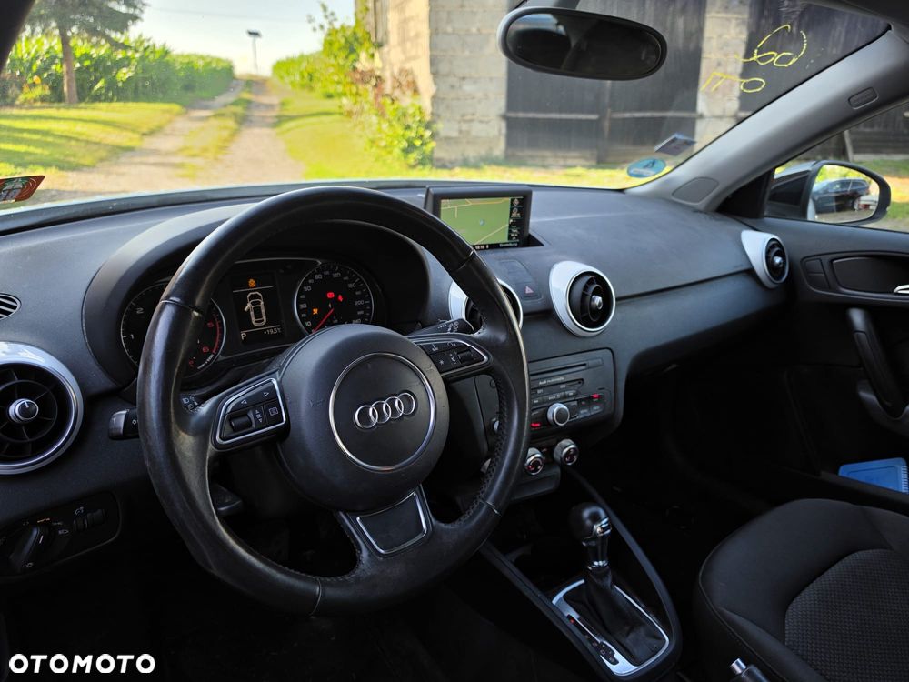 Audi A1 Sportback 1.6 TDI S tronic S line edition - 13