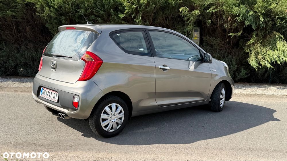 Kia Picanto 1.0 L - 3