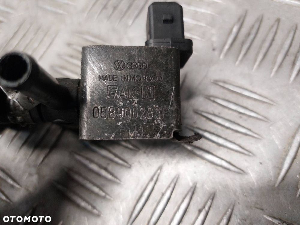 DOLOT POWIETRZA PRZEPŁYWOMIERZ AUDI A3 8L LIFT 1.8 T AUM - 4