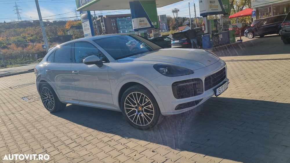 Porsche Cayenne Coupe Standard - 3