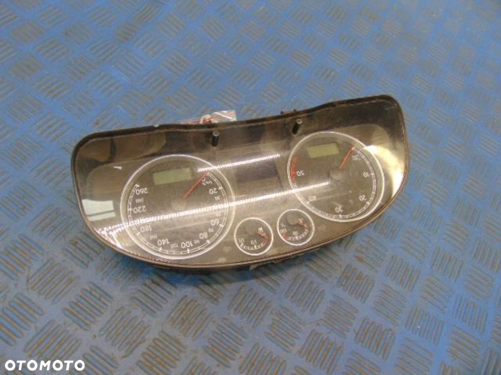 LICZNIK ZEGAR VW PASSAT B5 FL 1.9 TDI 3B0920829A - 1