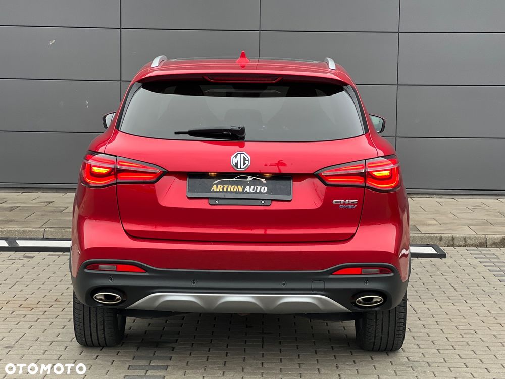 MG EHS Luxury - 6