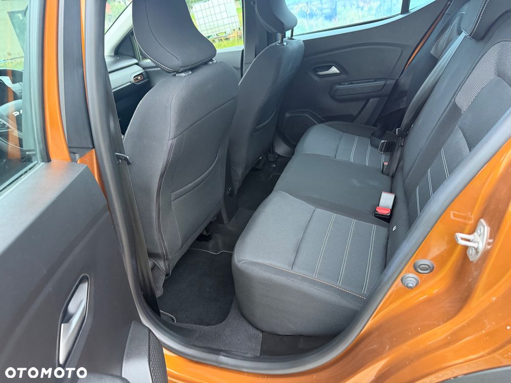 Dacia Sandero Stepway TCe 110 ULTIMATE - 17