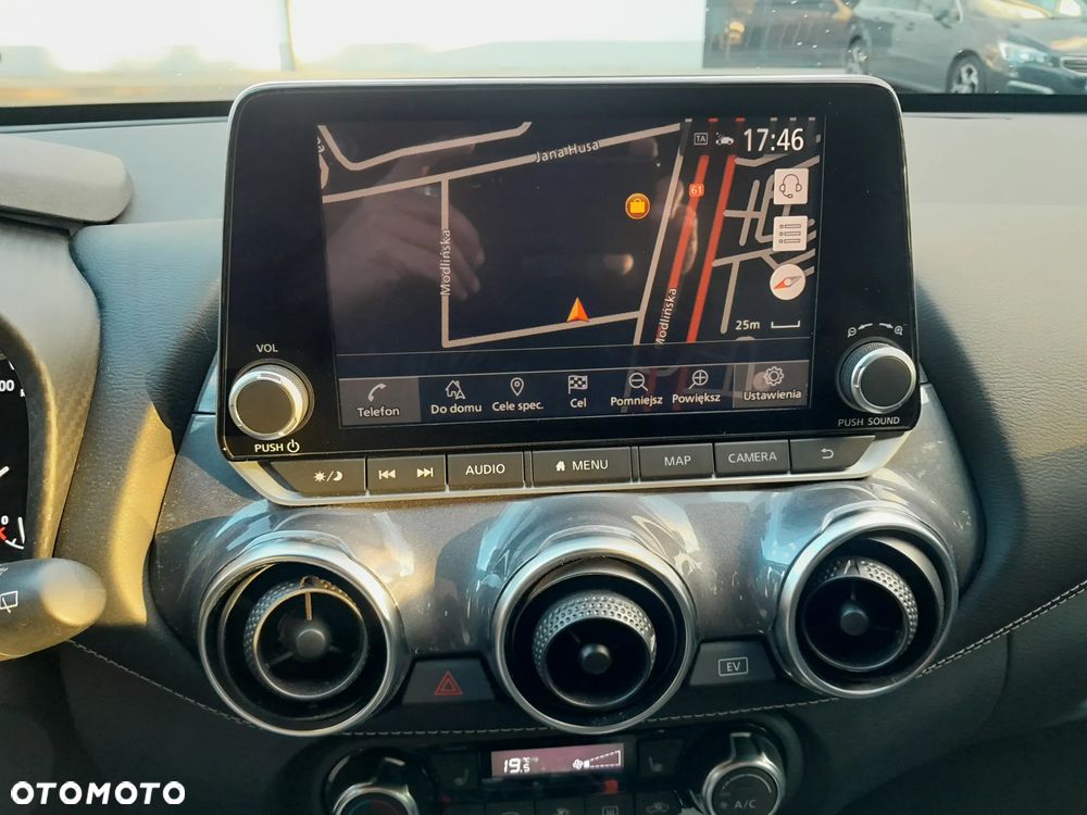 Nissan Juke 1.6 4AMT N-Connecta - 26