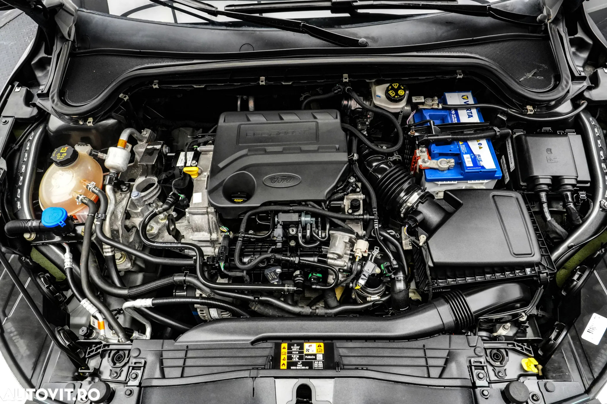 Ford Focus 1.0 EcoBoost Titanium - 25