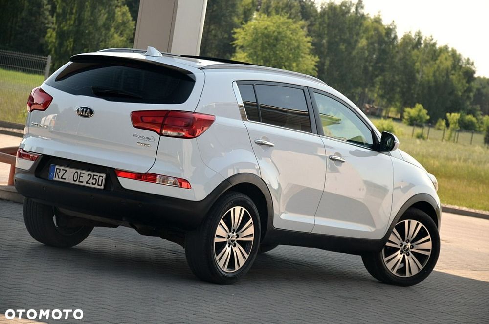 Kia Sportage - 12