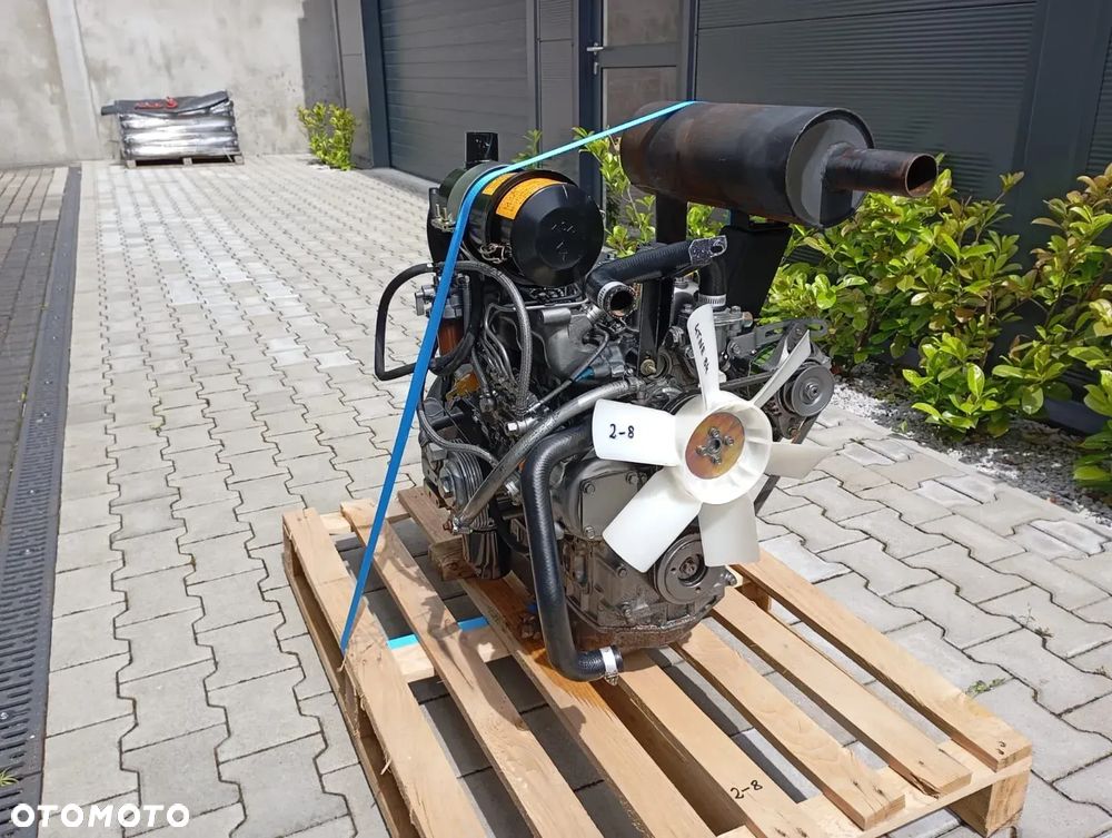 SILNIK YANMAR 4TN84E 1,906L 28,1 kW CENA 10 976 zł netto - 1