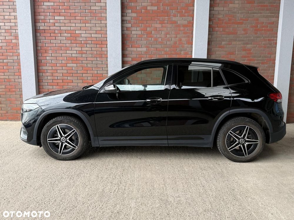 Mercedes-Benz EQA 350 66.5kWh 4-Matic AMG Line - 8