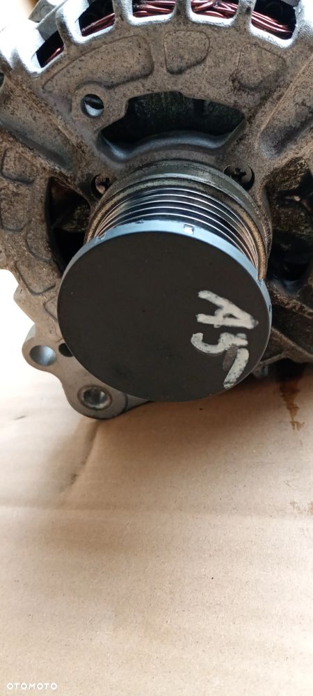 Alternator prądnica Audi A5 8T Lift 2.0 TDI - 10