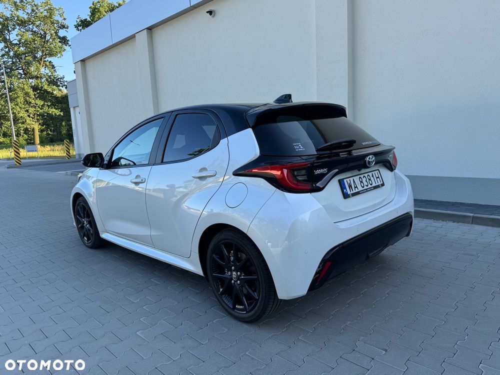 Toyota Yaris Hybrid 1.5 Style - 6
