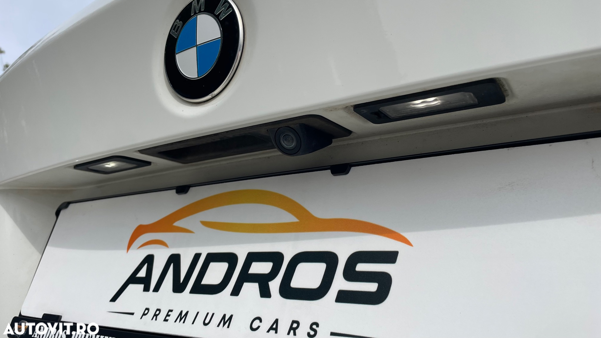 BMW Seria 3 318d Sport Line - 6
