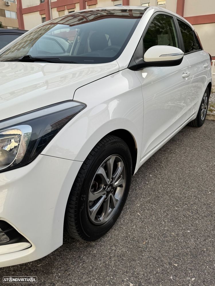 Hyundai i20 1.2 Classic - 4