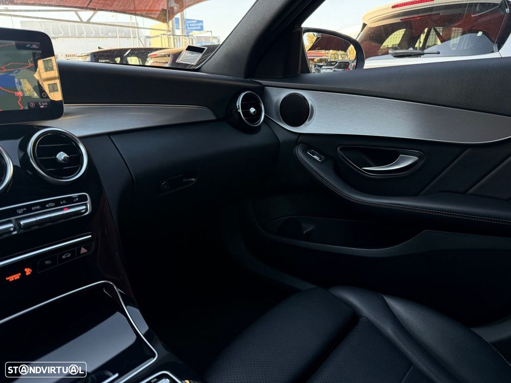 Mercedes-Benz C 220 d AMG Line - 23