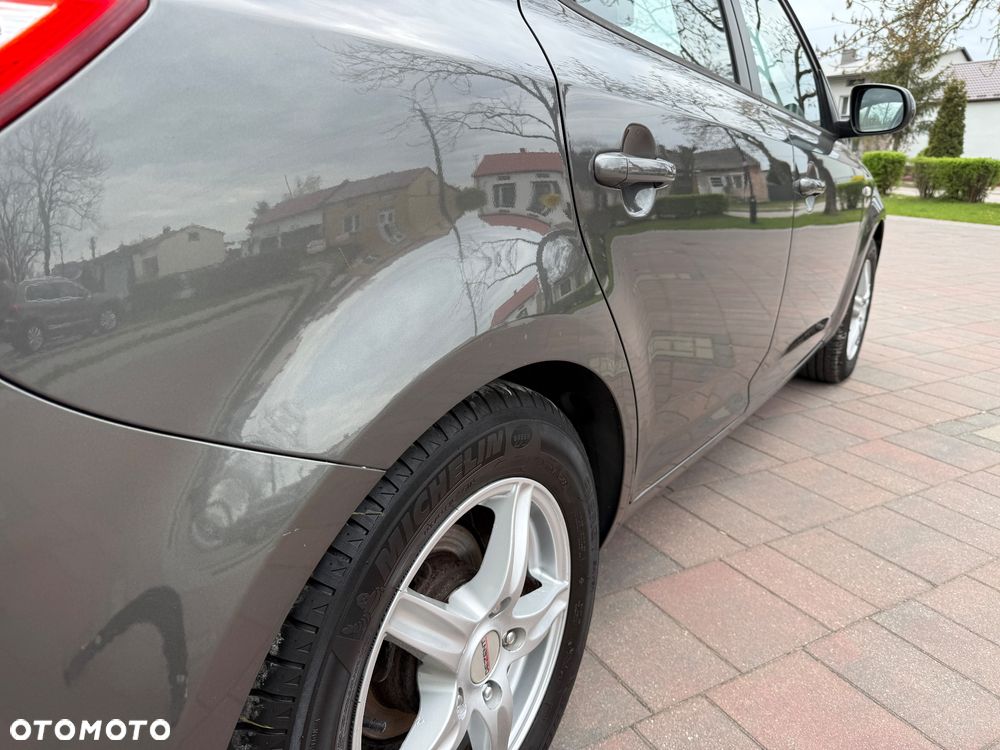 Kia Ceed 1.4 CVVT Attract - 20