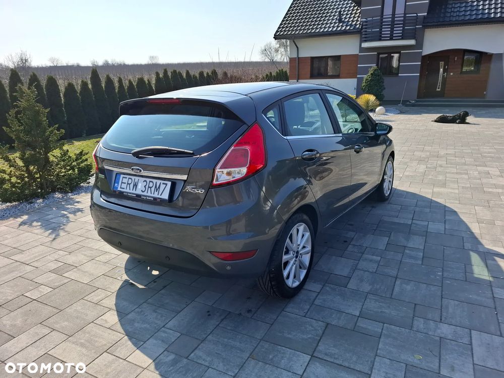 Ford Fiesta 1.0 EcoBoost Titanium - 12