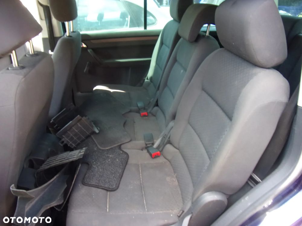 VW Touran 1T1 zderzak maska lusterka szyby wnętrze fotele części - 11