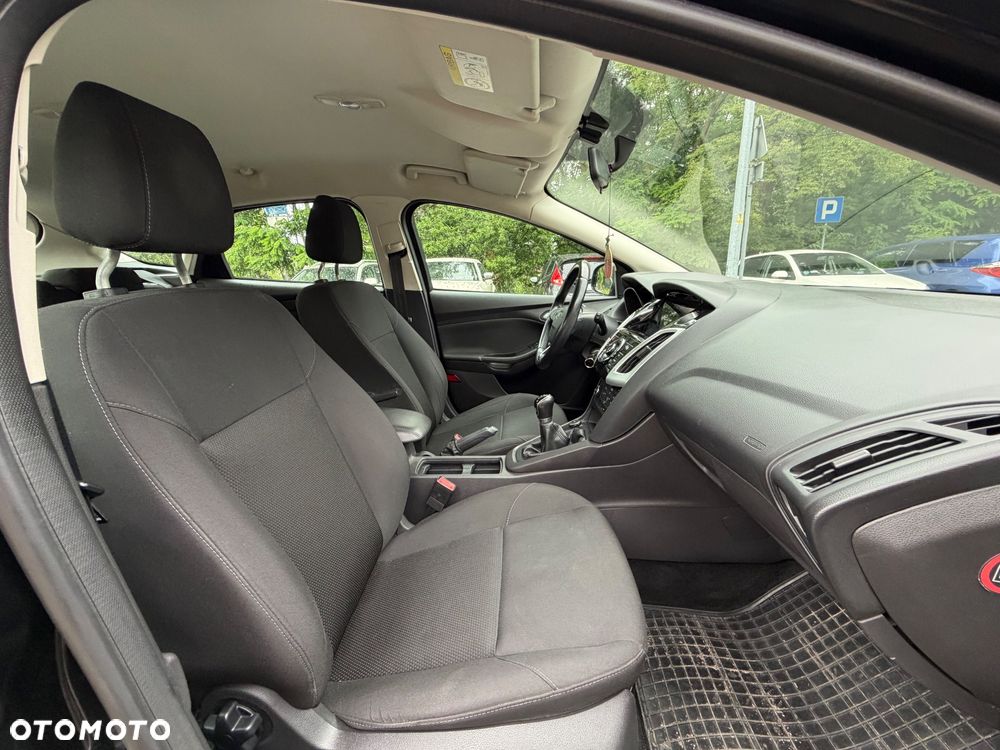 Ford Focus 1.0 EcoBoost 99g Trend - 14