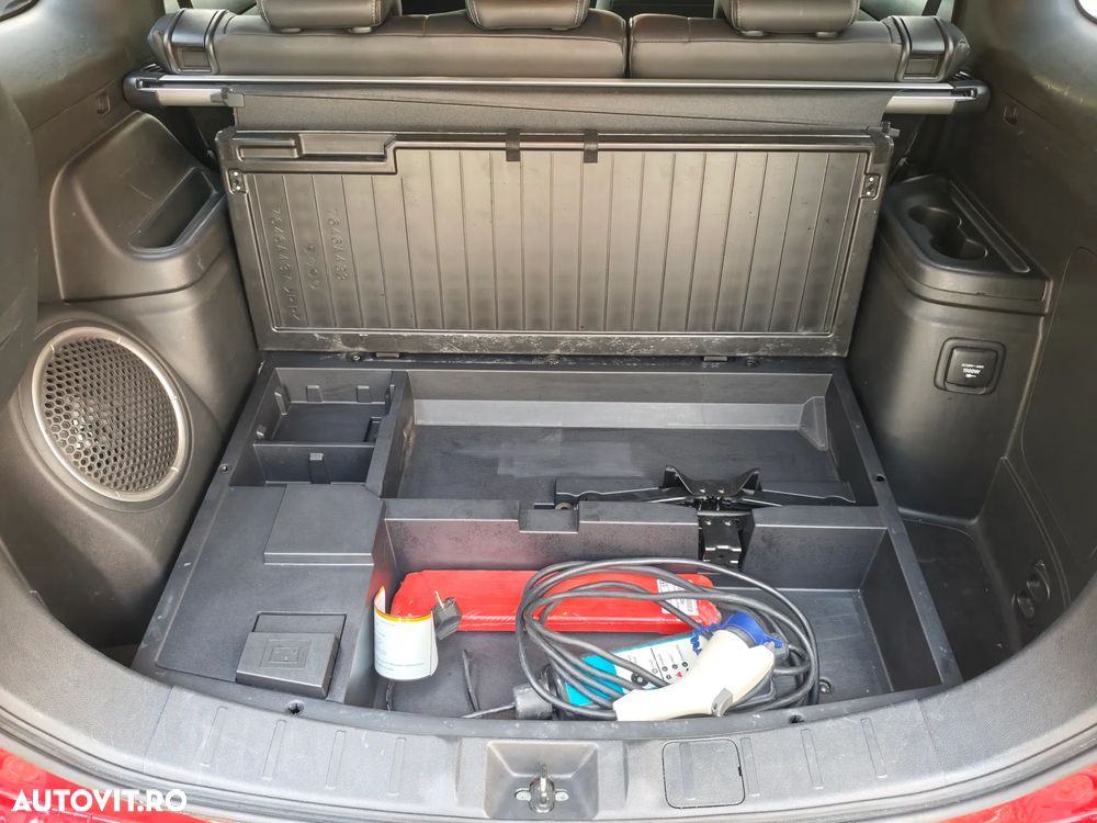 Mitsubishi Outlander PHEV 2.4 L 4X4 Instyle+ - 14