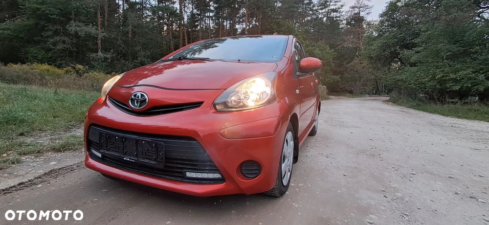 Toyota Aygo 1.0 VVT-i Luna A/C - 12