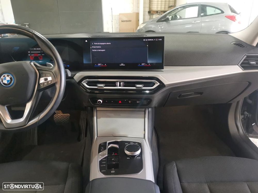 BMW 320 e Auto - 8
