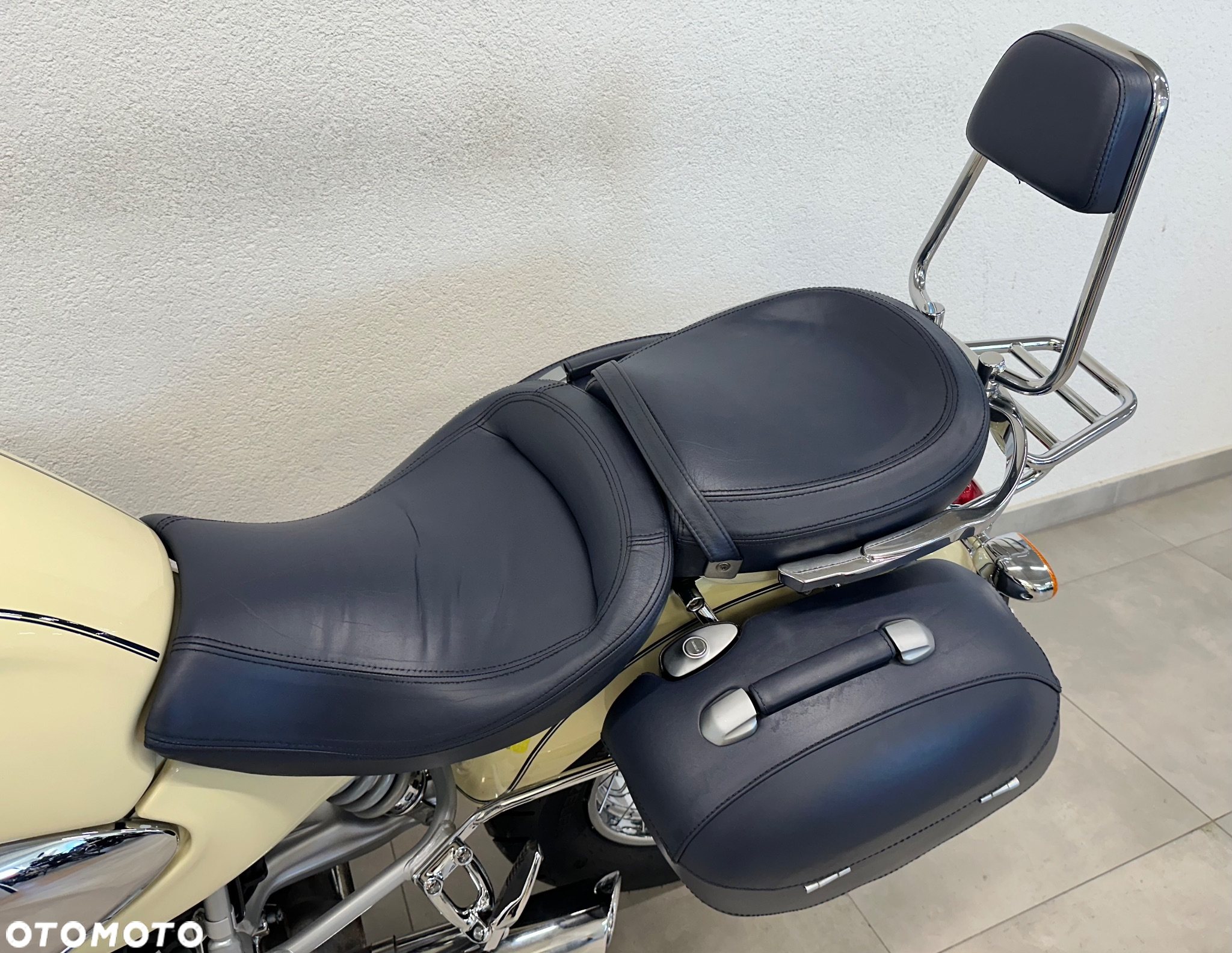 BMW R - 7