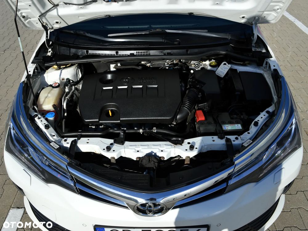 Toyota Corolla 1.6 Prestige MS - 35