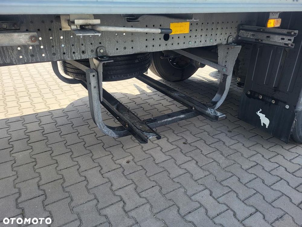 Schmitz Cargobull SCB S3B - 9