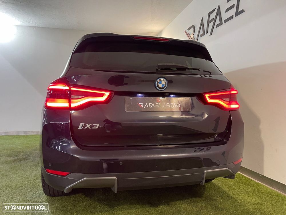 BMW iX3 Inspiring - 8
