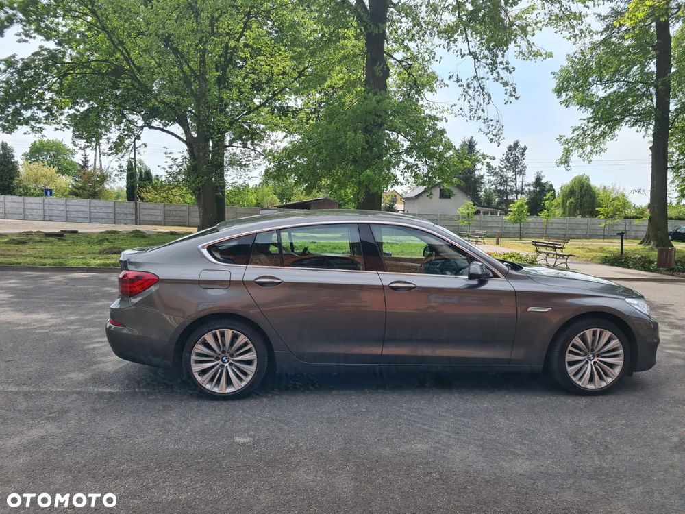 BMW Seria 5 530d xDrive Luxury Line - 10