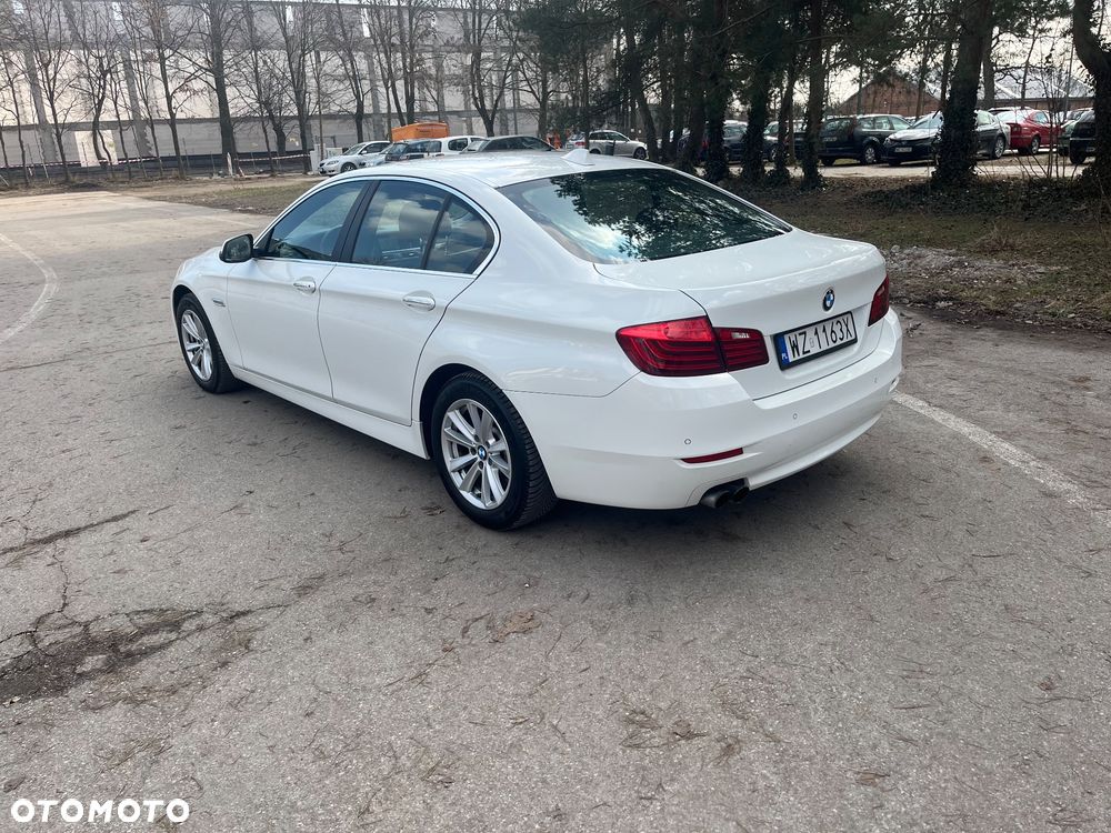 BMW Seria 5 518d - 7