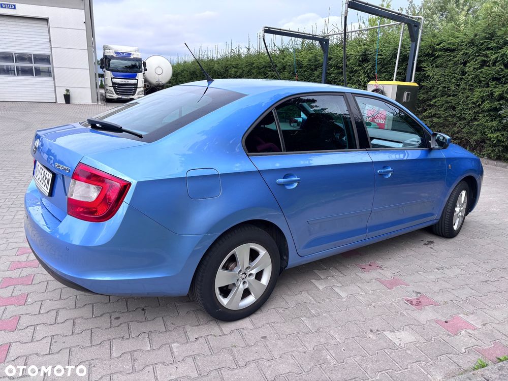 Skoda RAPID 1.2 TSI Ambition Max - 4