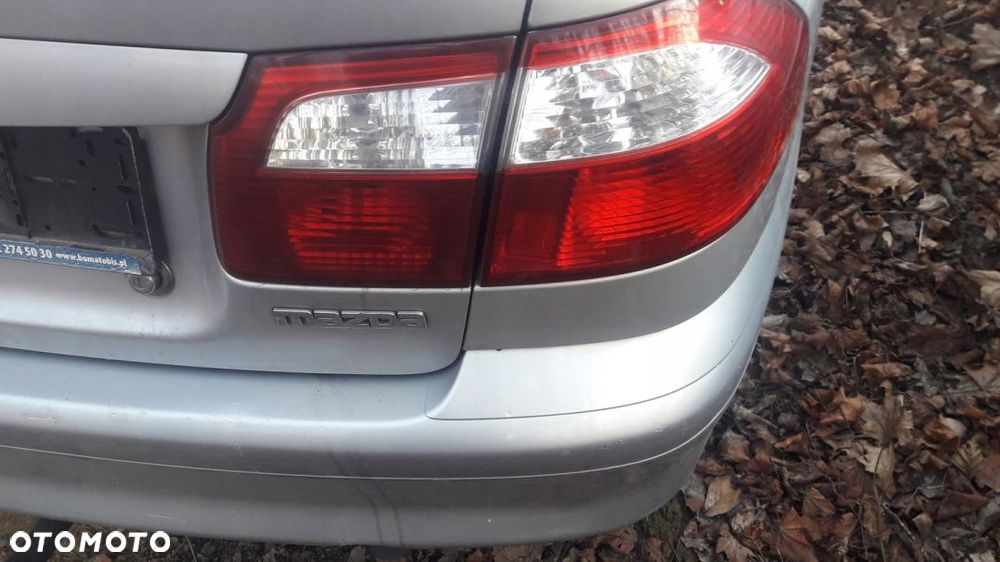 Mazda 626 HB Listwa pod Lampe tylna tył Prawa Lewa - 8
