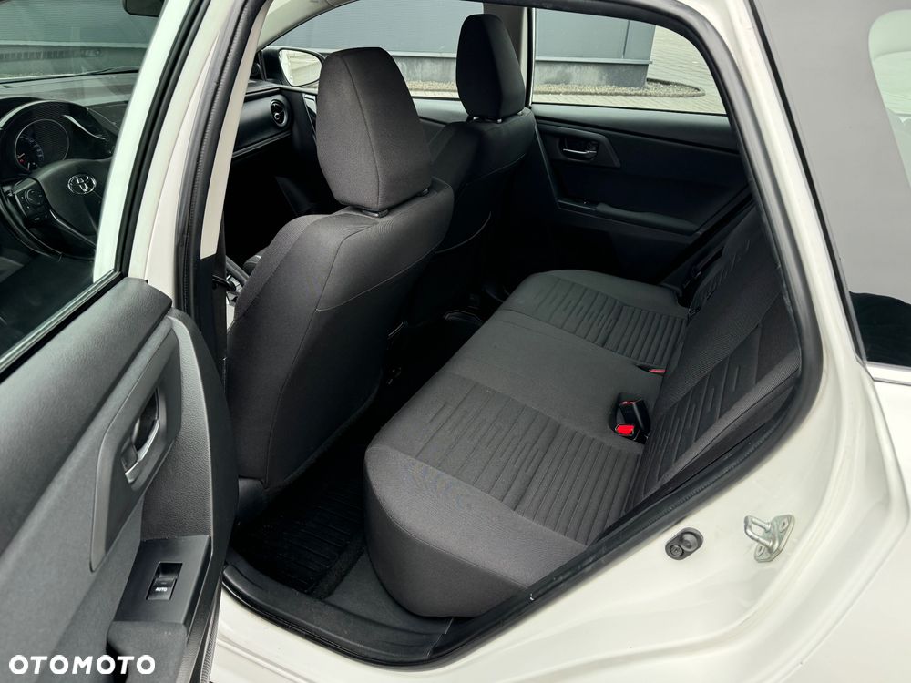 Toyota Auris 1.6 Comfort - 9