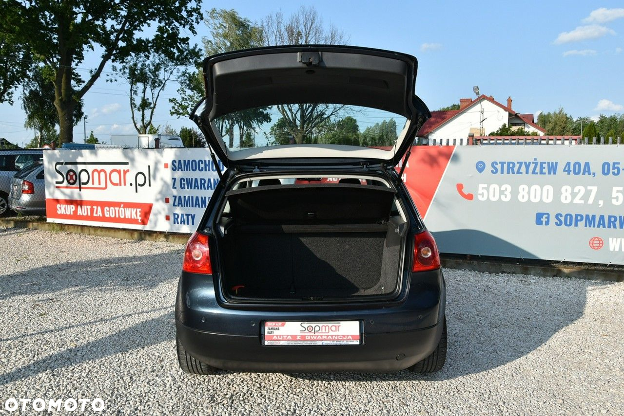 Volkswagen Golf - 18