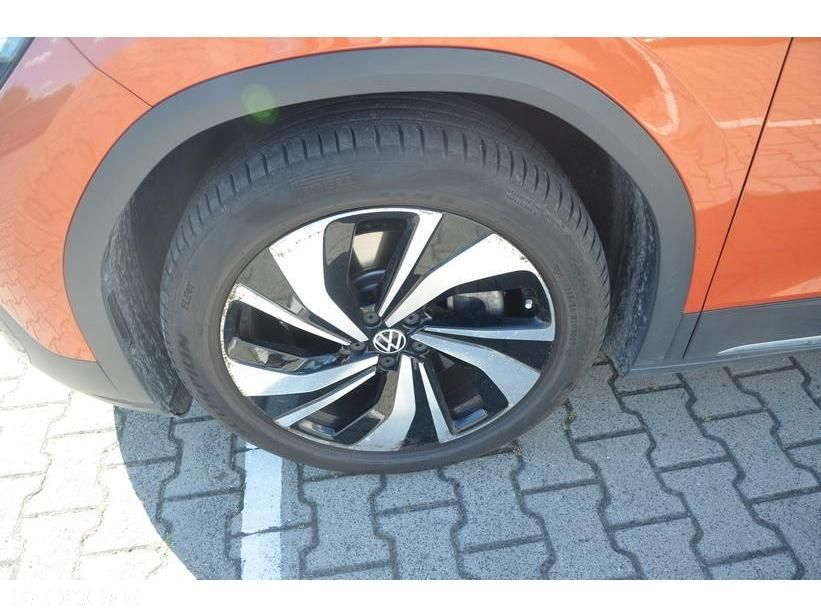 Volkswagen ID.6 - 25