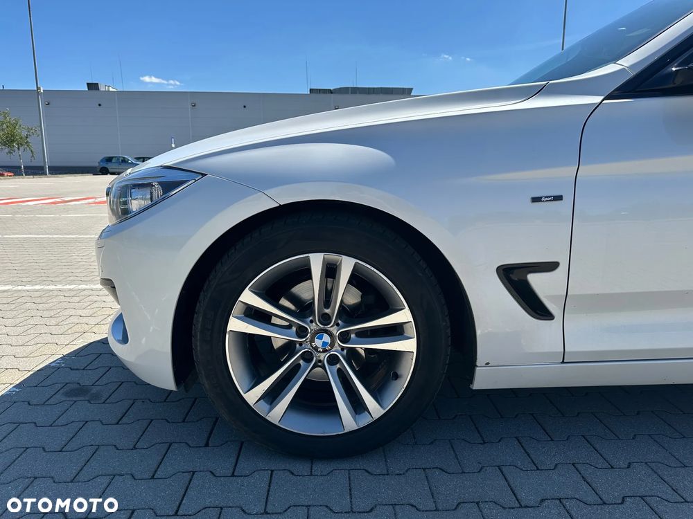 BMW 3GT 320d xDrive Sport Line - 9
