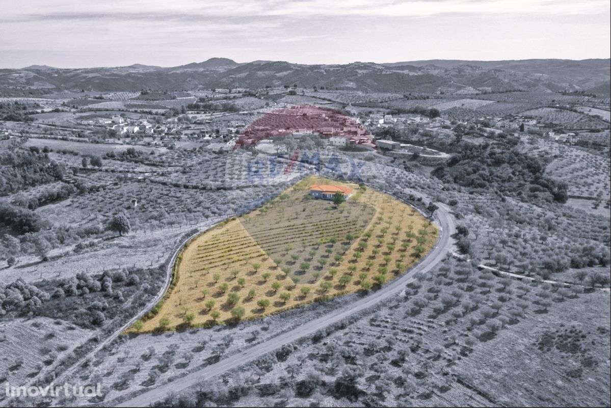 Moradia T3 para venda - Grande imagem: 2/50