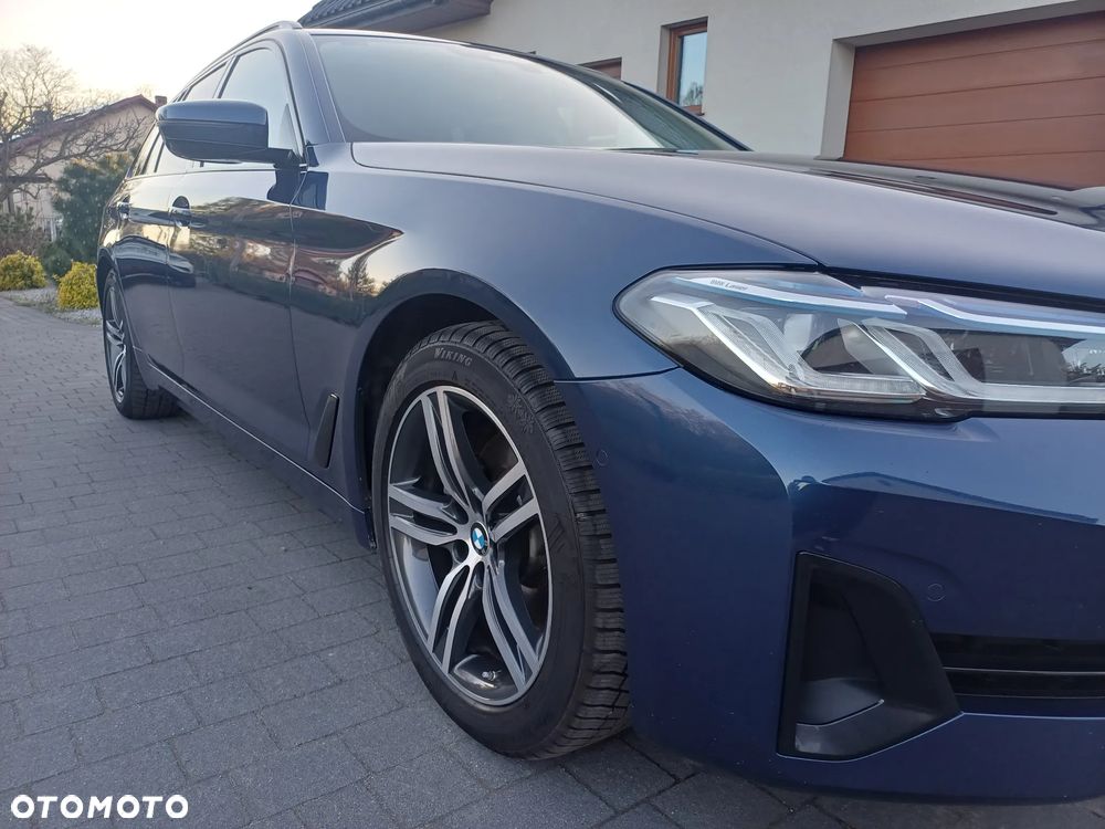 BMW Seria 5 520d M Sport Edition - 15