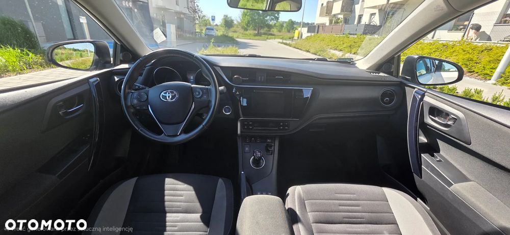 Toyota Auris - 6